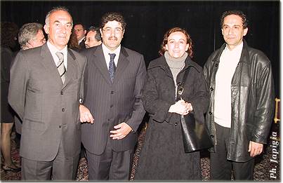 Nella Foto Marcello Quarta presidente della Pro Loco, il Sindaco Venneri e il Segretario Presso La Santa Sede Milenko Rajlic
